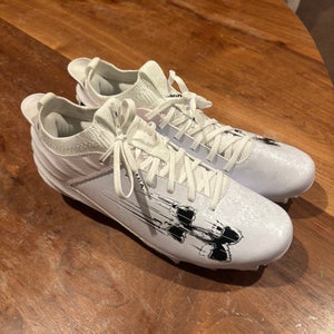 White Unisex Size M 8.5 (W 9.5) Adult Under Armour Blur Low Top (New)