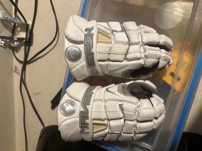 Maverik Lacrosse Gloves (Used)