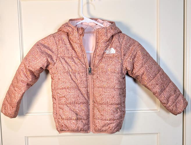 The North Face Reversible Hooded Puffer Jacket Girls Size: 4T Pink Knit Pattern