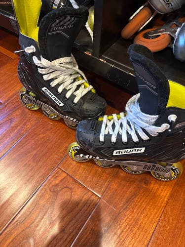 Bauer RS roller hockey Skates, Size 1