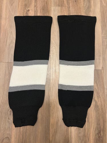 Black LA Kings Pear Intermediate Socks (New)