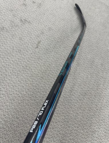 Senior Bauer Supreme Fuse Right Handed Hockey Stick P28 70 Flex (New)