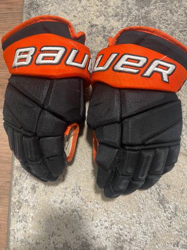 Bauer Vapor Team Pro Gloves 14" Pro Stock (Used) NAHL Danbury Hat Tricks