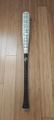 Sparingly Used USSSA Certified Warstic Bonesaber hybrid