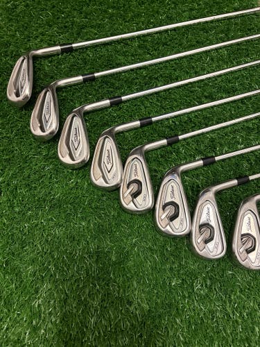 Men's 2021 Titleist T300 Right Handed Iron Set PW-4 + 48 Stiff Flex (Used)