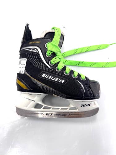 Used Bauer ONE20 Youth Hockey Skate Youth 09.0 11860-S000314894