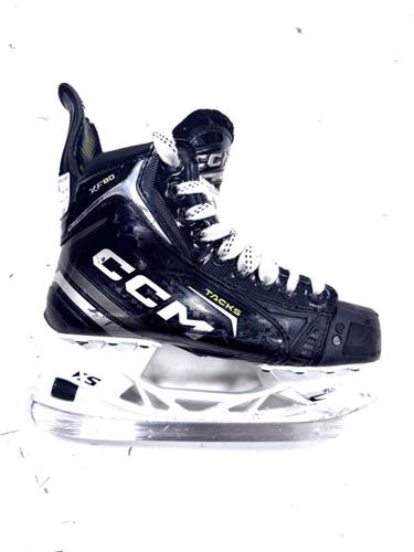 Used CCM XF80 Intermediate Hockey Skate Intermediate 5.5 11860-S000314844