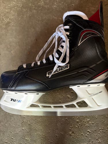 Black/White 2017 Bauer Vapor X400 Hockey Skates Regular Width 11.5 (New)