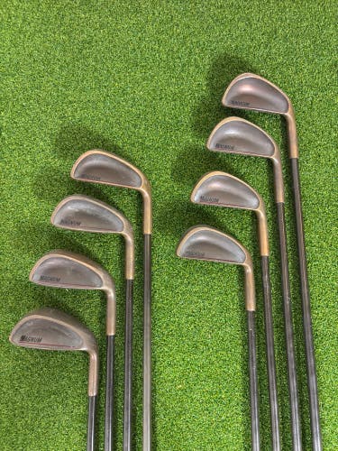 Men's Ben Hogan Magnum BeCu Right Handed Iron Set Stiff Flex Graphite Shaft (Used)