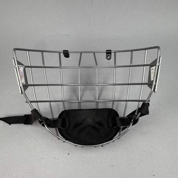 Warrior Alpha One Small Hockey Cage