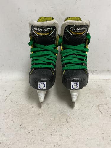Used Bauer SUPREME M4 Junior Hockey Skate Junior 02.5 11855-S000209042