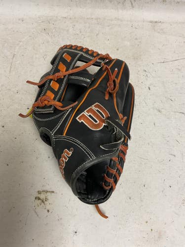 Used Wilson 1716 BB/SB Glove RH Throw Black 11 1/2" 11855-S000208987