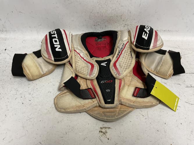 Used Easton SYNERGY 650 Junior Shoulder Pads MD 11855-S000208801