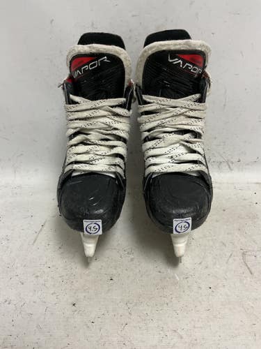 Used Bauer VAPOR 3X Intermediate Hockey Skate Black And Red Intermediate 4.5 11855-S000208795