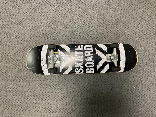 Used SKATEBOARD Complete Skateboard Black Regular 11855-S000208756