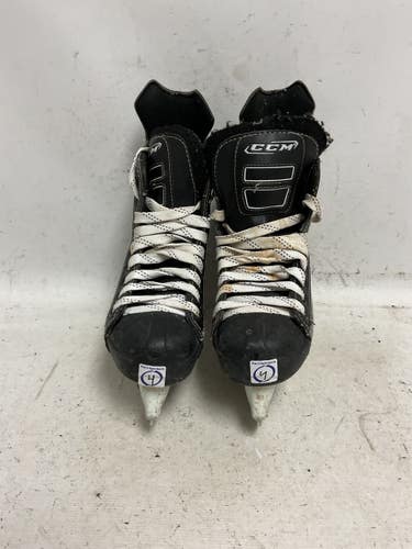 Used CCM 01 Junior Hockey Skate Junior 04 11855-S000208731