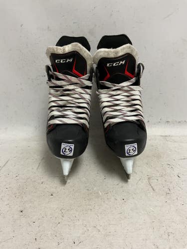 Used CCM JETSPEED FT 370 Junior Hockey Skate Junior 02.5 11855-S000208588