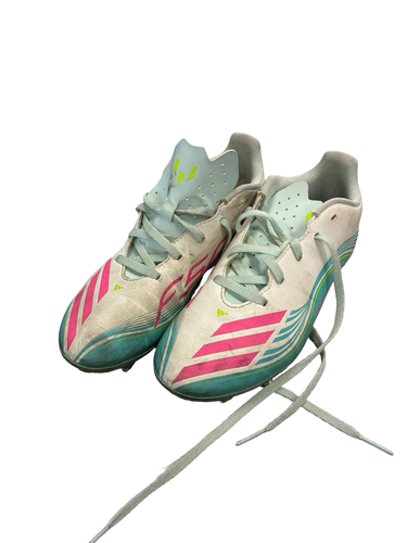 Used Adidas Soccer Cleats White Junior 04.5 11682-S000138635