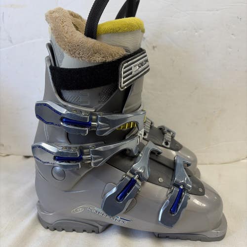 Mondo Size 25 Womens U.S. Size 8 Salomon IRONY Downhill Ski Boots