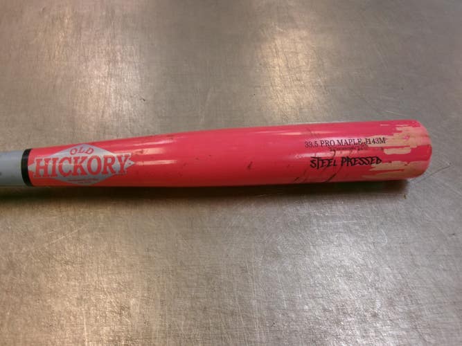 Used Old Hickory 33.5 PRO MAPLE BB/SB Wood Bat 33 1/2" 11339-S000206421