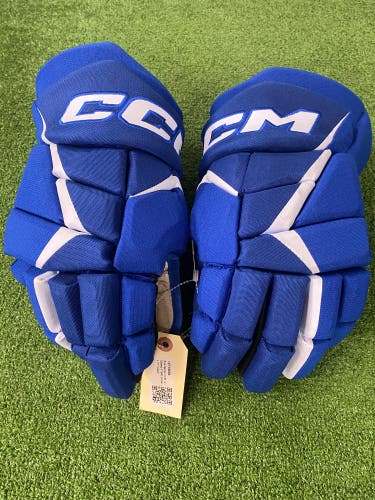 Blue Senior CCM JetSpeed FT680 Gloves 15" (Used)