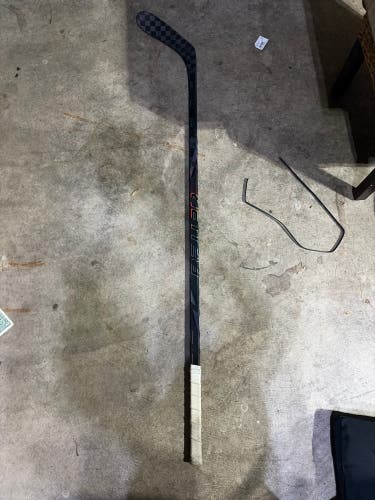Senior Bauer Nexus Tracer Left Hand Hockey Stick P28 65 Flex (New)