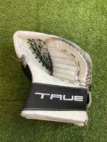Senior True HZRDUS L95 Goalie Gloves & Blocker | Pro Palm