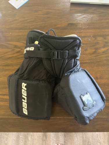 Junior Medium Bauer Prodigy Hockey Goalie Pants (Used)