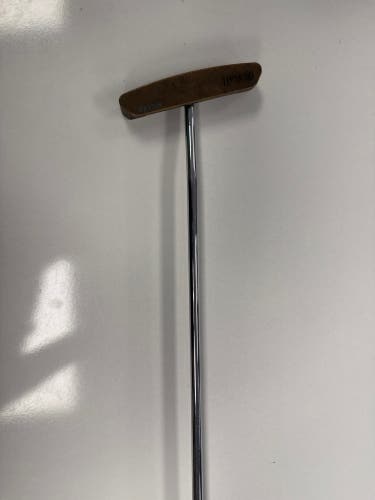 Wilson Staff Blade Right Handed Putter Steel 35" (Used)