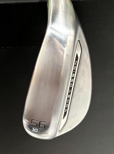 Titleist Vokey SM11 Tour Chrome Wedge 56* 10S Dynamic Gold Wedge 105 RH