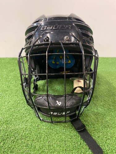 Black Medium Bauer Re-Akt 150 Helmet (Used)