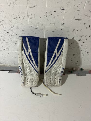30" CCM Extreme Flex 4 Goalie Leg Pads (Used)