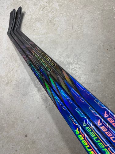 4 PACK 95 Flex P92M Senior Bauer Tracer Right Hand Hockey Stick (New) Pro Stock