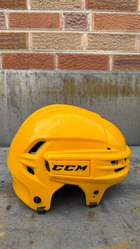 Large CCM Tacks 720 Helmet Pro Stock (Used)