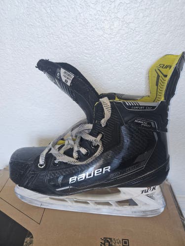 Black/Gray 2022 Bauer Supreme Ignite Pro+ Hockey Skates Regular Width 8