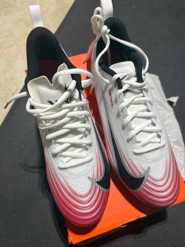 Men's Size M 10.5 (W 11.5) Nike Vapor Speed (New)