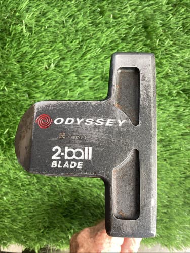 Odyssey 2-Ball Blade DFX Putter 33.5 Inches