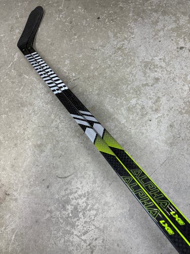 2 Pack 85 Flex P90 Senior Warrior Alpha LX2 Right Hand Hockey Stick Pro Stock NHL (New)