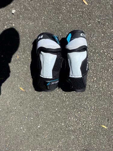 2 pairs! Junior Small CCM JetSpeed FT680 Elbow Pads (Used)