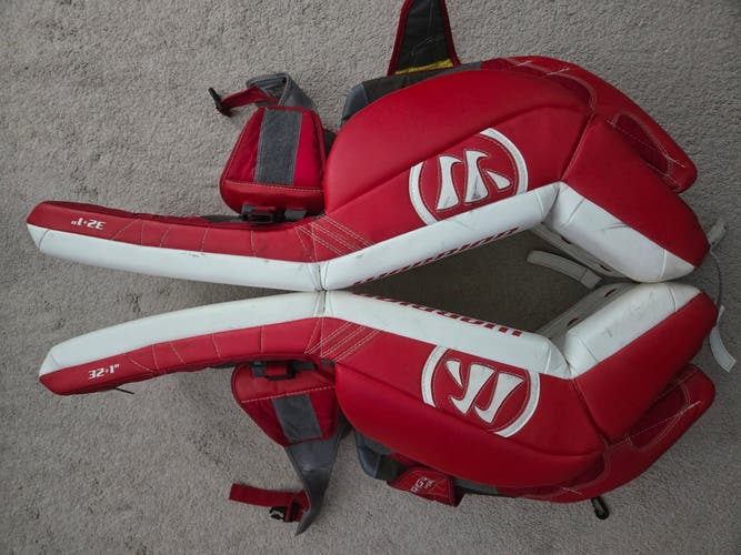 32" Warrior Ritual GT2 Goalie Leg Pads (Used)