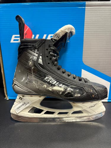 Bauer LTX Pro+ Hockey Skates 7.5 (Used)