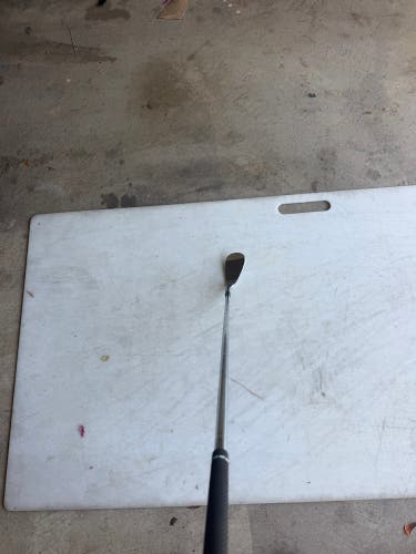 Men's TaylorMade Milled Grind 3 Right Handed Wedge Stiff Flex 58 Degree Steel Shaft (Used)