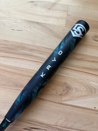 2025 Louisville Slugger Kryo 33/23 (-10) Fastpitch Softball Bat
