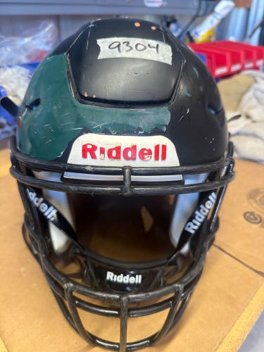 USED RIDDELL FLEX ADULT HELMET - LARGE - FLAT BLACK - REJECT