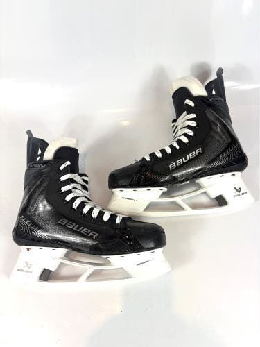 Bauer Vapor Flylite Hockey Skates Wide Width Pro Stock 10 (Used)