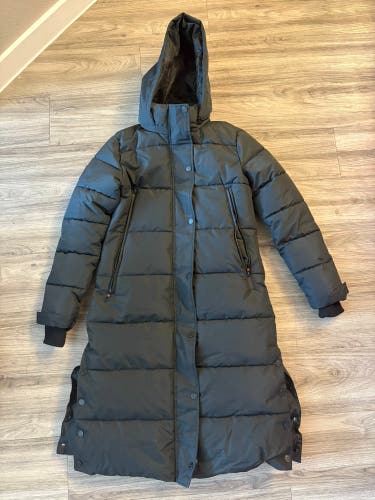 Black Canada Goose Long Jacket/Parka | Adult Medium (Used)