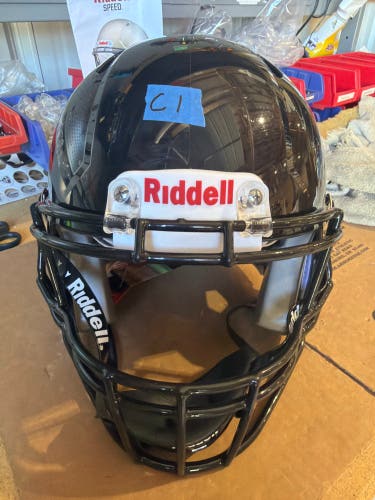 NEW RIDDELL YOUTH SPEED CLASSIC FOOTBALL HELMET - MEDIUM - BLACK