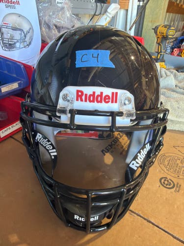 NEW RIDDELL YOUTH SPEED CLASSIC FOOTBALL HELMET - MEDIUM - BLACK
