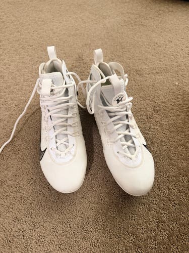 White Men's Size M 8.5 (W 9.5) Adult Nike Huarache 9 Elite Mid (New)