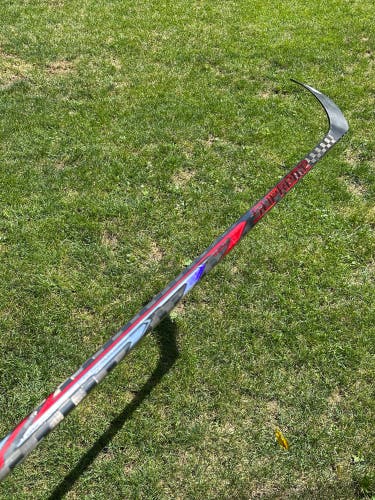 Senior Bauer fuse Right Handed Hockey Stick P92 77 Flex (New)